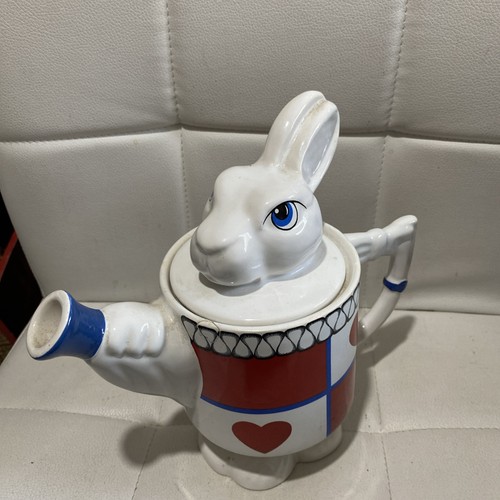 Alice wonderland white - alice, in