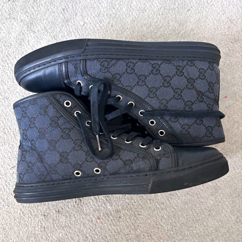Gucci black grey monogram - gg,