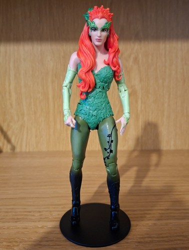 Mcfarlane poison ivy - mcfarlane, uma