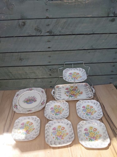 Needlepoint cake plate h - -, h&k