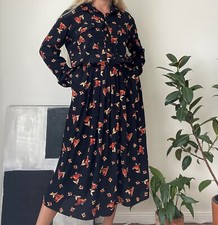 Vintage Dark Floral Mandy