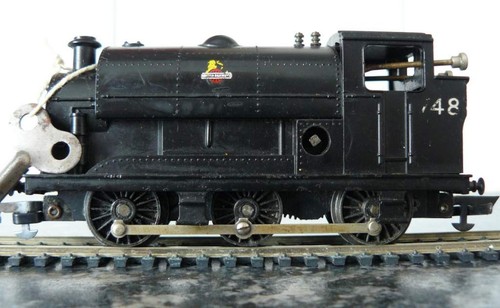 Triang r254 clockwork loco - triang,