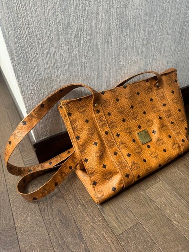 Mcm leather tote - mcm,