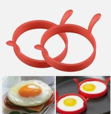 2 X  SILICONE EGG FRYING RINGS