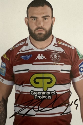 Kaide ellis hand signed - ellis, wigan
