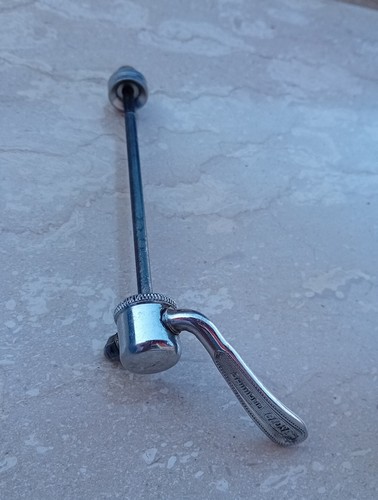 Shimano quick release - release, front