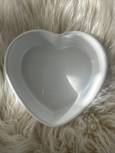 Creuset white heart shape - white,