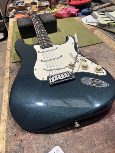 Fender stratocaster deluxe - fender,