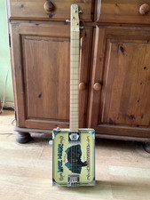 Lace Cigar Box Electric Guitar ~ 4 String ~ Grizzly Bear