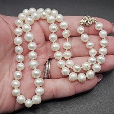 Vintage Real Pearl Knotted Beaded Necklace 45cm 28.3g