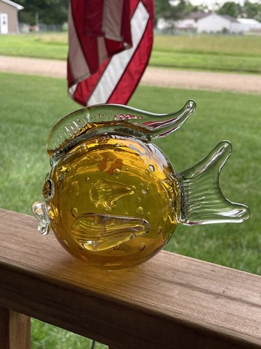 Hand blown glass art - art, puffer