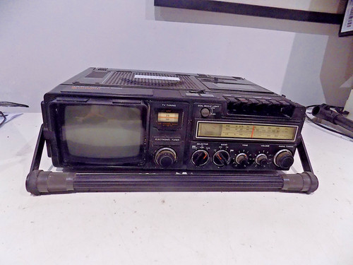 Hitachi 50l mw lw - hitachi, tv-fm