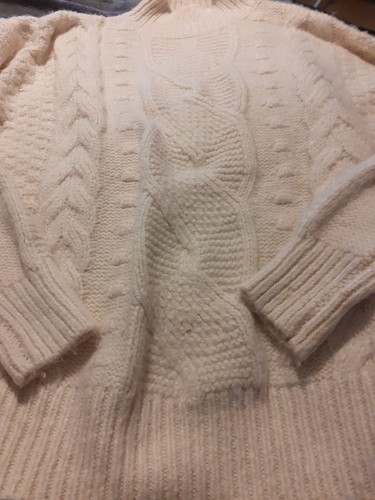 Ladies arran knit jumper size