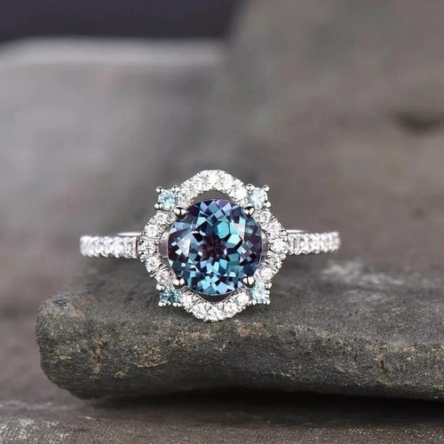 Round cut alexandrite - round,