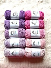 10 balls x 50g Hobbii 