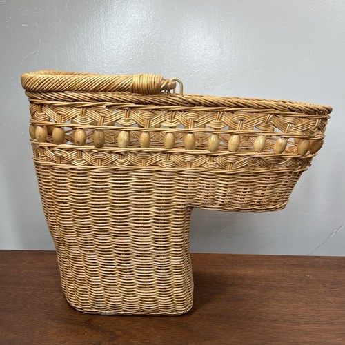 Vtg wicker stair basket - stair,