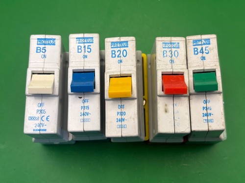 Proteus plug mcb p305 - mcb, b5