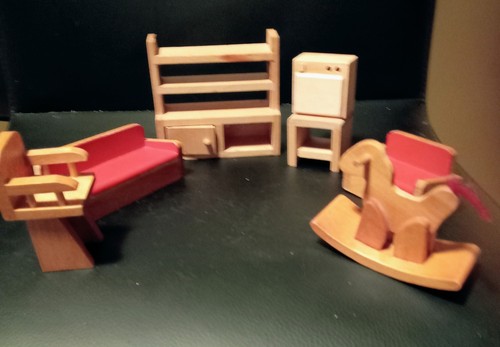 Piecevintage wooden dolls - wooden,