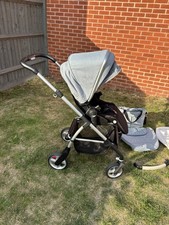 Very well looked after Silver cross pursuit pram in very good condition. 