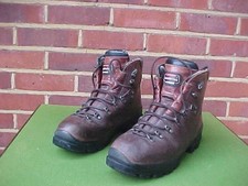 ZAMBERLAN VIBRAM BROWN LEATHER MOUNTAINEERING HIKING BOOTS : SIZE 10 UK (44 eu)