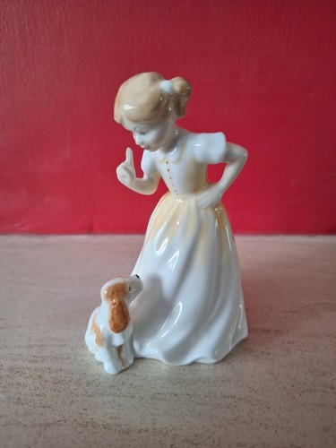 Royal doulton england bone - england,