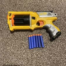 Nerf Maverick + 6 darts