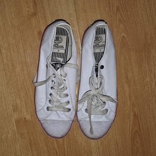 Dunlop white White leather trainer plimsolls size 7 y2k scene 2000s shoes flats