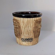 Vintage 1960s Islander