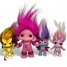 Zelfs Dolls - 3 x Medium And 1