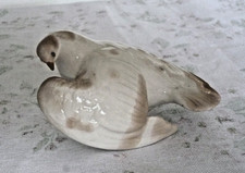 Lomonosov DOVE / PIGEON. Made in USSR. Porcelain model in Perfect condition.