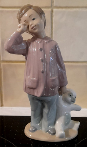 Nao lladro figure sleepy - figure,