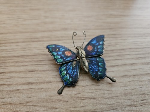 Vintage style butterfly brooch - vintage,