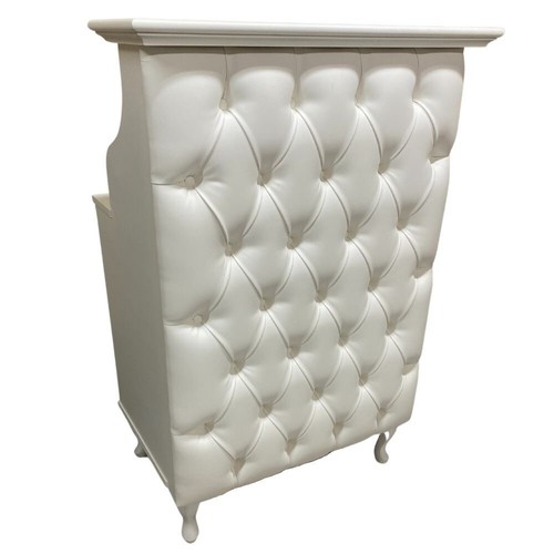 Small salon reception desk - salon,