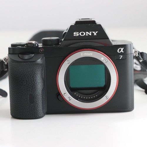 Sony alpha 3mp - alpha, digital
