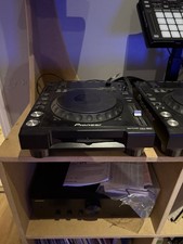 Pioneer CDJ-850 DJ Media Player CD/MP3/USB, Black, Single Deck