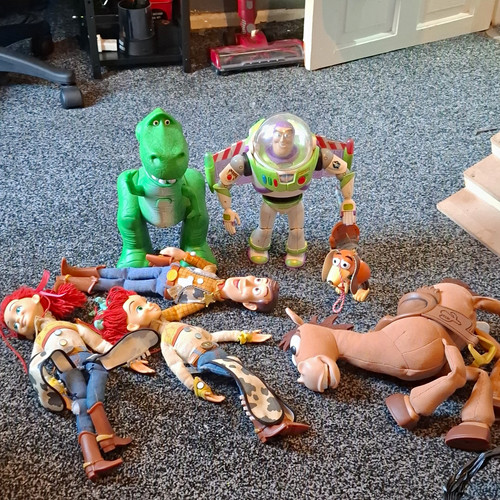 Toy story used - toy, edition