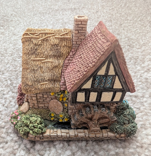 Lilliput lane waterside - lane,
