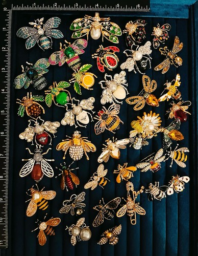 Lot honey bee brooch pin - lot,