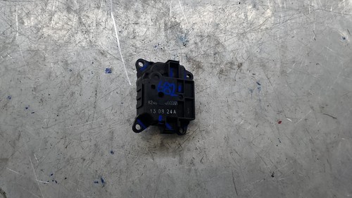 Nissan micra k13 2010 - 2010,
