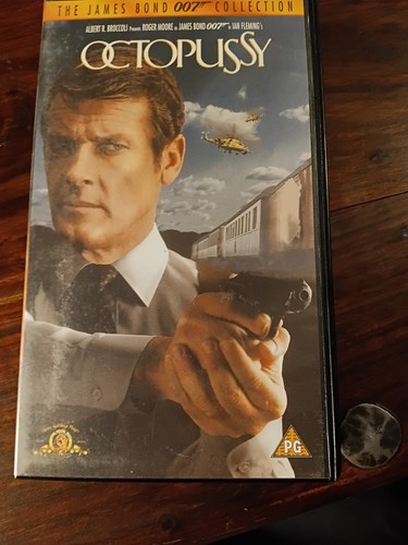 007 octopussy the - (the, bond