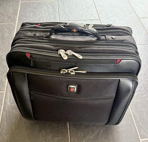 Swiss gear overnight - gear, travel