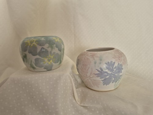 Conwy pottery ceramic posy - 2,