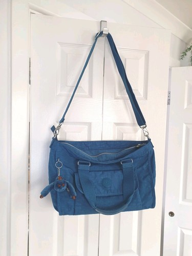 Large kipling shoulder - large,
