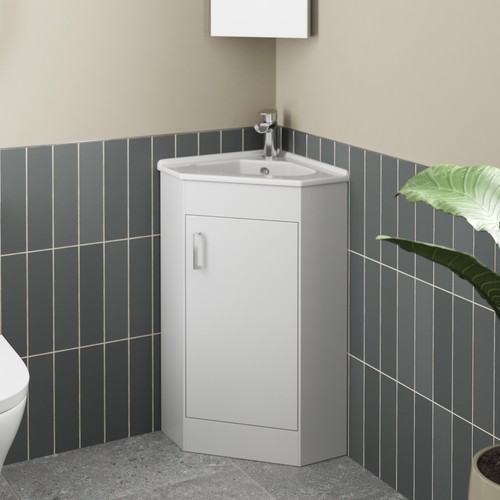 Bathroom floor standing corner - bathroom,
