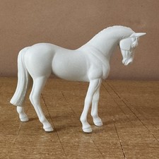 Breyer Stablemate: Unpainted