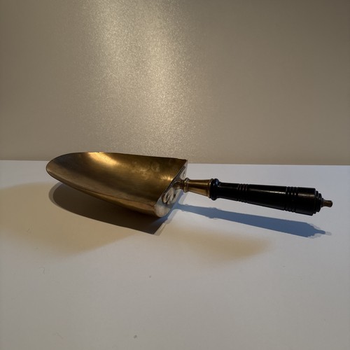 Antique brass scoop - brass,