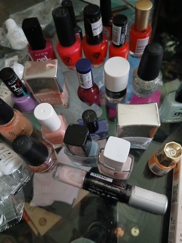 Nail polish job - nail, polish.job