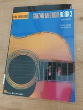 HAL LEONARD GUITAR METHOD BOOK