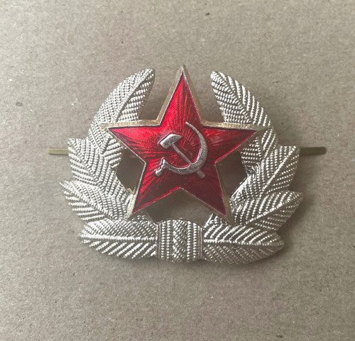 Soviet russian army red star - red,