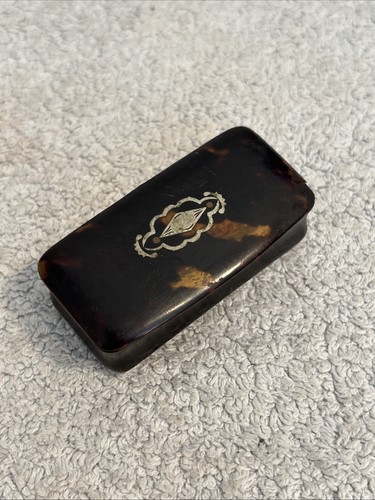 Antique snuff box faux - snuff,